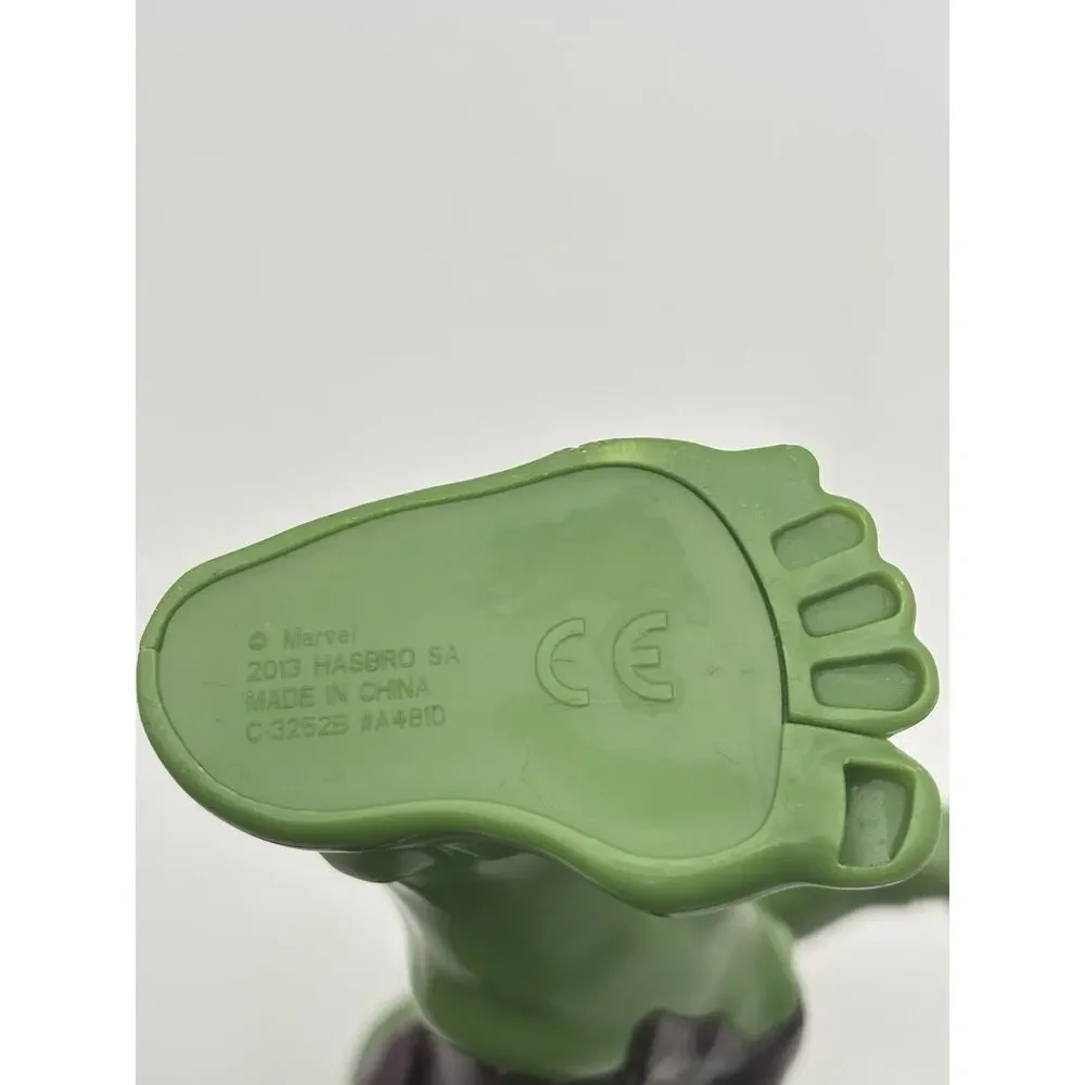 2013 Hasbro Marvel 12